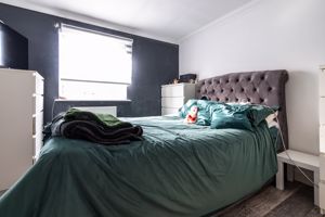 Bedroom- click for photo gallery